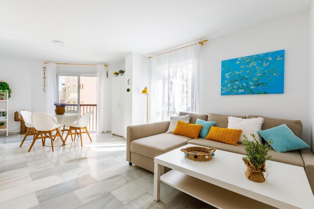 A&N Downtown 2 Apartment Torre Del Mar Bagian luar foto